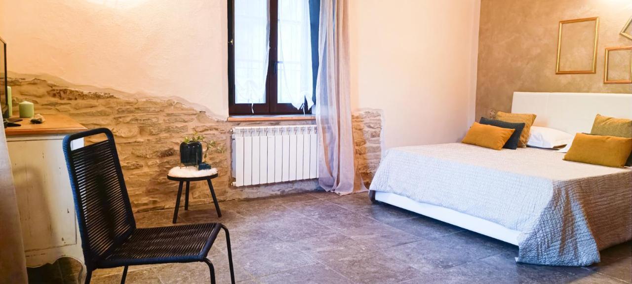 Bed and Breakfast A Casa Di Anna Cortemilia Zewnętrze zdjęcie