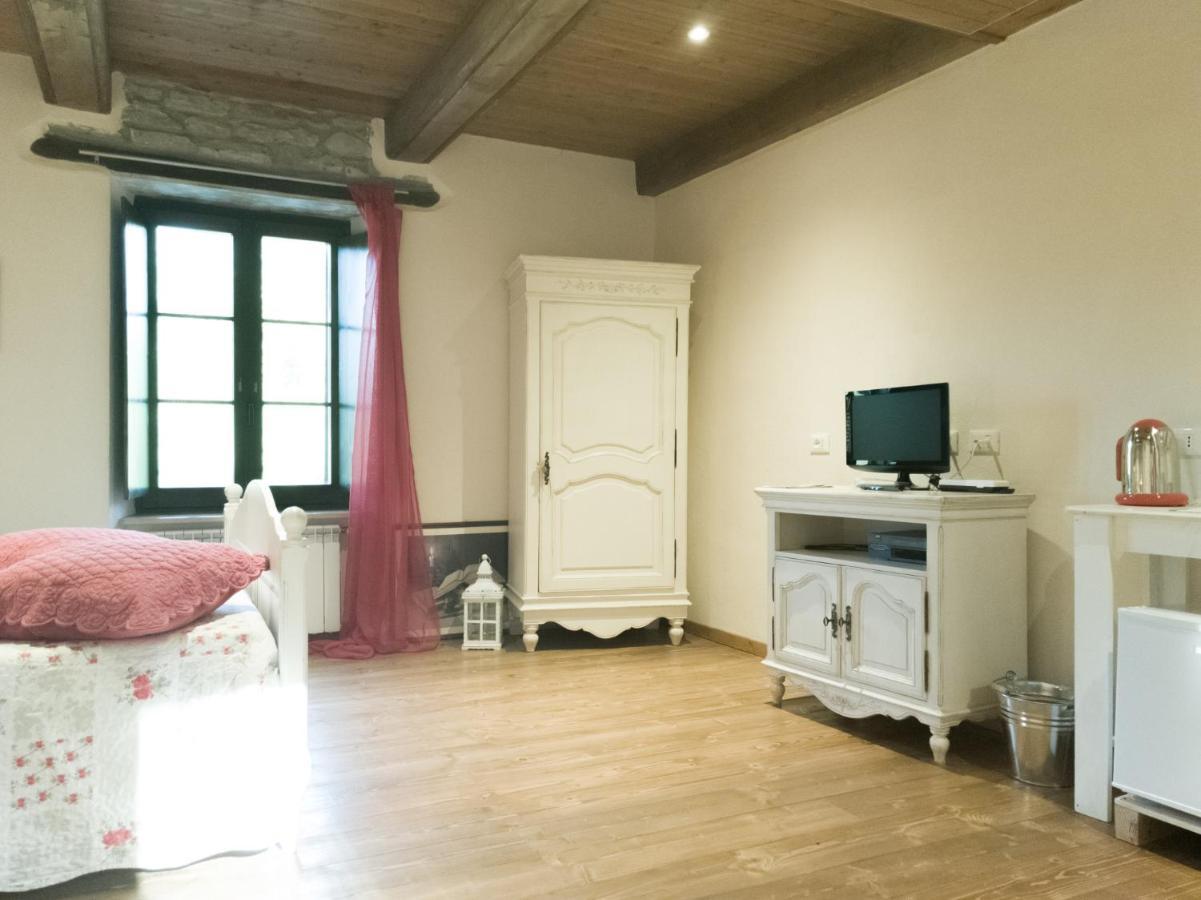 Bed and Breakfast A Casa Di Anna Cortemilia Zewnętrze zdjęcie